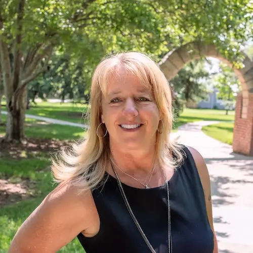 Picture of Christy Lontine